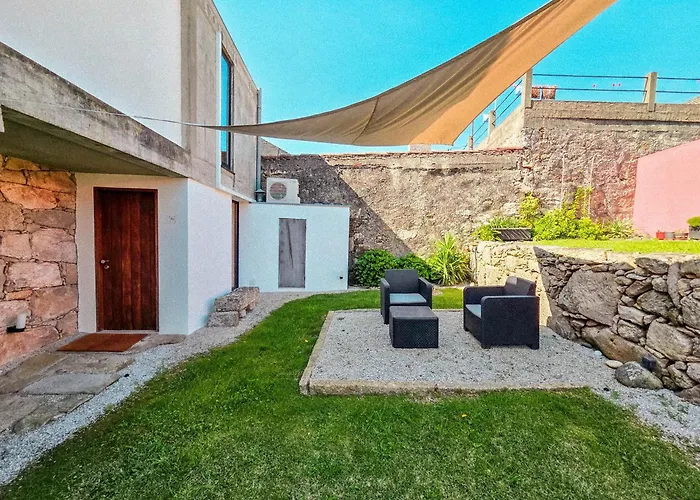 Casas Da Fonte Виана-ду-Каштелу