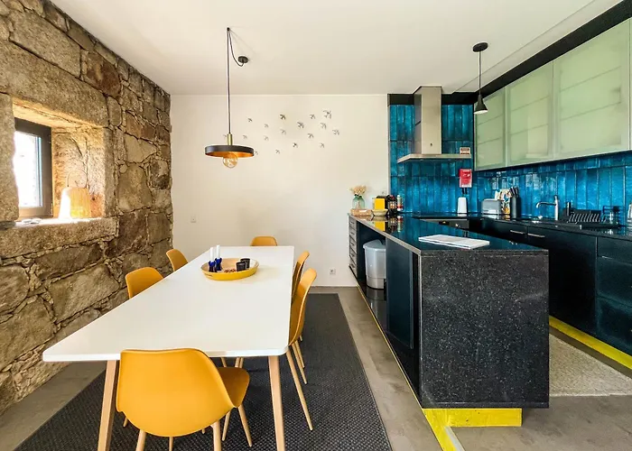 Casas Da Fonte * 비아나도카스텔로